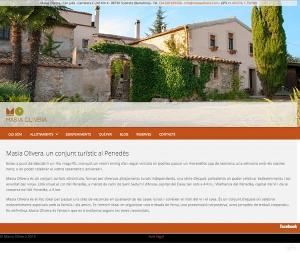 A la capçalera de la pàgina apareix l'adreça amb les coordenades GPS